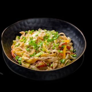 Ցորենի լապշա Հավով