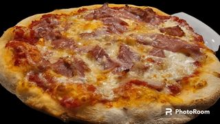 Pizza Amatriciana (30 Cm.)