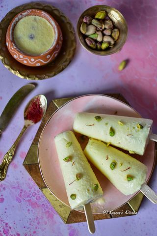 Pista kulfi