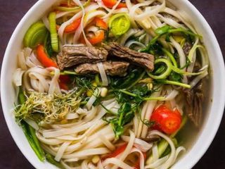 Суп Фо з яловичиною (550г)