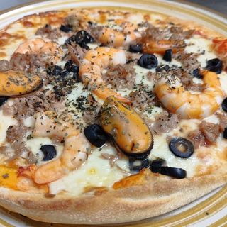 Pizza Frutti Di Mare