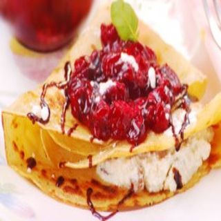 Палачинка със сладко и сирене (300г)