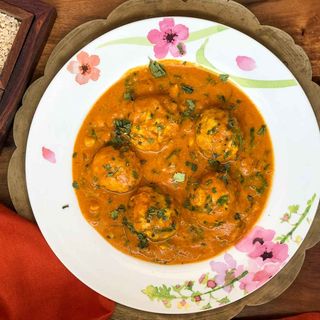 CHICKEN KOFTA CURRY