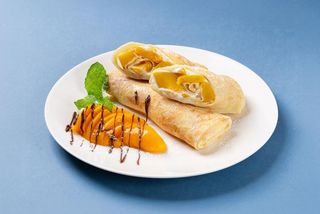 Naleśniki z mascarpone i brzoskwinią 2 szt.