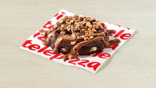 Galleta de chocolate con KitKat