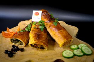 Borek z pieczarkami 230-250g