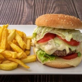 Bacón Cheeseburger Con Patatas