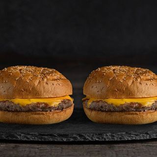 CheeseBurger