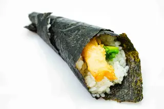 105. Temaki tempura e avocado