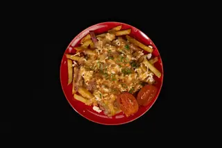 Poutine Салямі (425г)