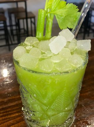 Zumo De Zumo Puro De Apio (Pequeño)