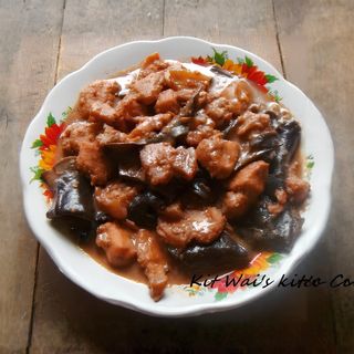 Ternera Con Orejita De Madera