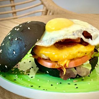 Hamburguesa de pollo marinado especial