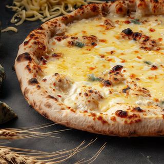 Pizza 4 Formaggi