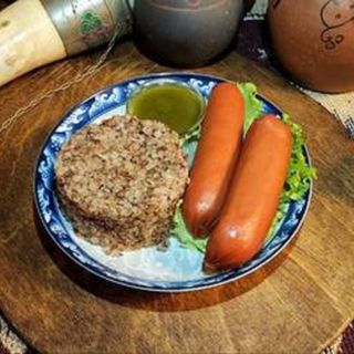 სარდელი წიწიბურას გარნირით