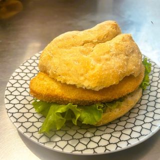 Baguete Panados no Pão