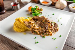 Мясо по-бургундски 