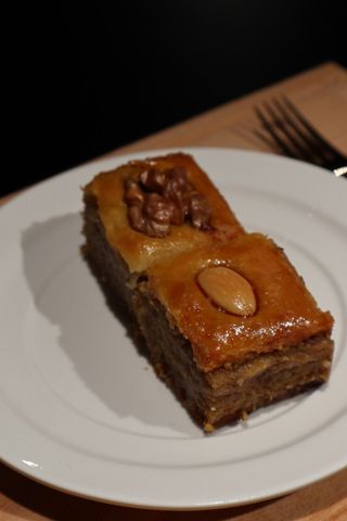 Пахлава бакинська