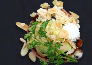 372. Tartare sake avocado