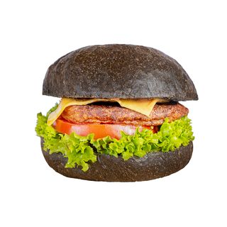 Տավարի մսով բուրգեր սև հացով