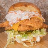 Burger Rooster's Bounty