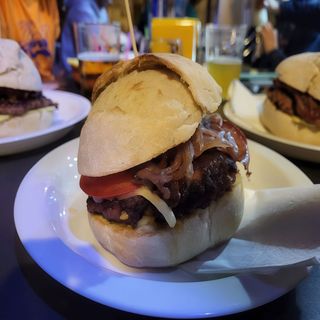 Hamburguesa Clásica Grande