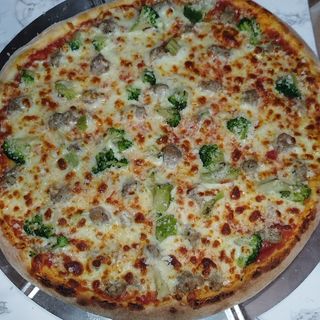 Pizza brocolii