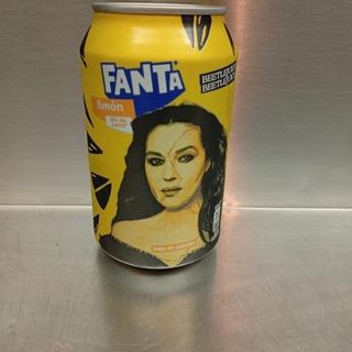 Fanta limón 