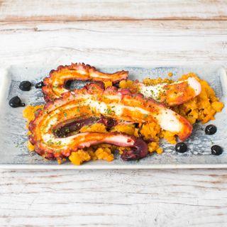 Pulpo A La Plancha