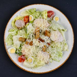 Цезарь с курицей