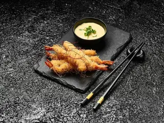 Креветки катаїфі з манго соусом (75/75 г)