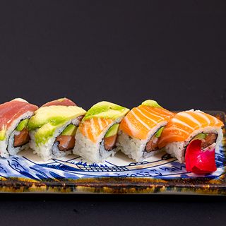 P4. Rainbow roll - 8 pezzi