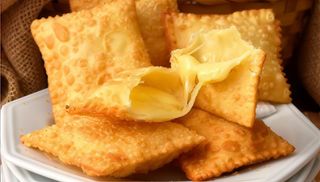 Pastel Frito De Queijo (1 Ud.)