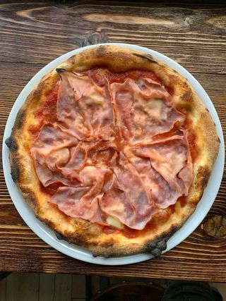 25.Pizza Prosciutto (50 cm)