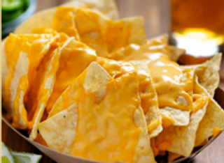 Nachos e cheddar