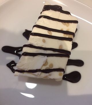 Mattonella ai pinoli