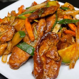 72. Cerdo Con Verduras Variadas