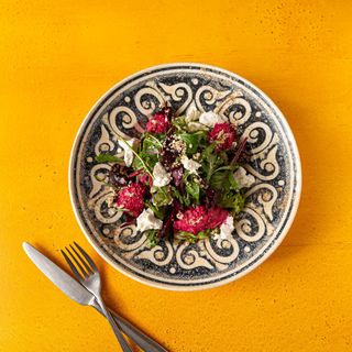 салат Томирис