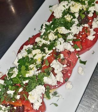 Салата Домати с овче сирене (300г)