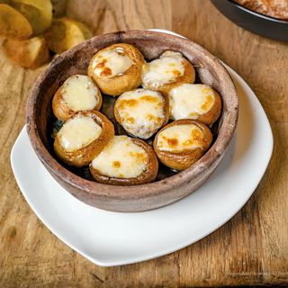 სოკო კეცზე სულგუნით