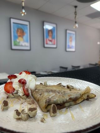 Crepe De chocolate Y Filipinos Blancos