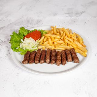 Ćevapčići veliki s pomfritom