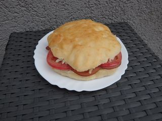 Sendvič sa junećom pršutom