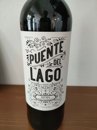 Vino tinto Puente del LAGO
