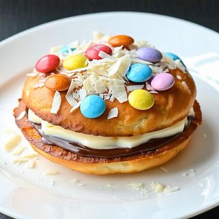Dorayaki Nutella, cioccolato bianco e Smarties