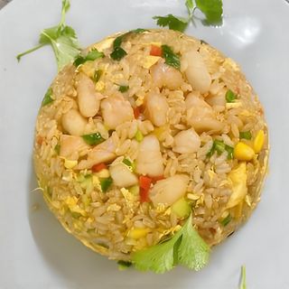 193 Жареный рис с креветками 虾仁炒饭