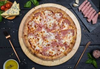 Pizza Prosciutto Ø 32cm