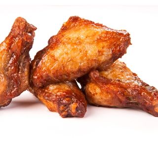 Menu alette di pollo+ bibita in lattina + Patatine + pane+ketchup+maionese 