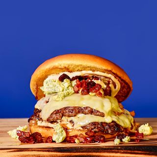 Chesse Blue Monday Burger