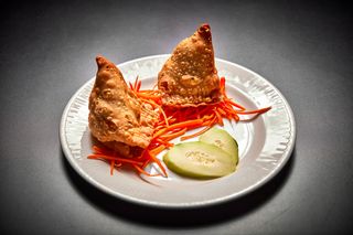 Samosa De Cordero (2 Uds.)